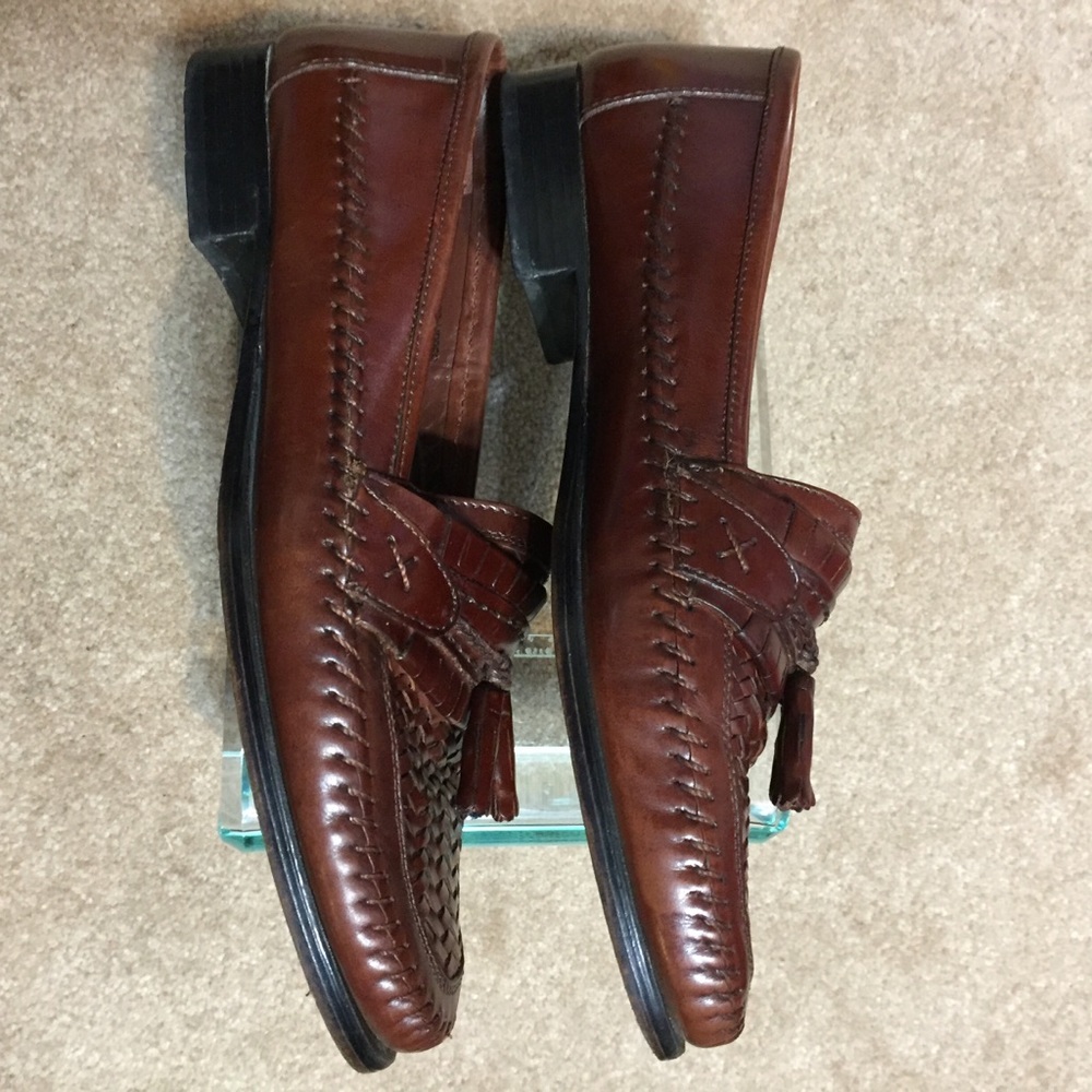 STACY ADAMS BROWN LOAFERS W/TASSELS - Picture 4 of 8